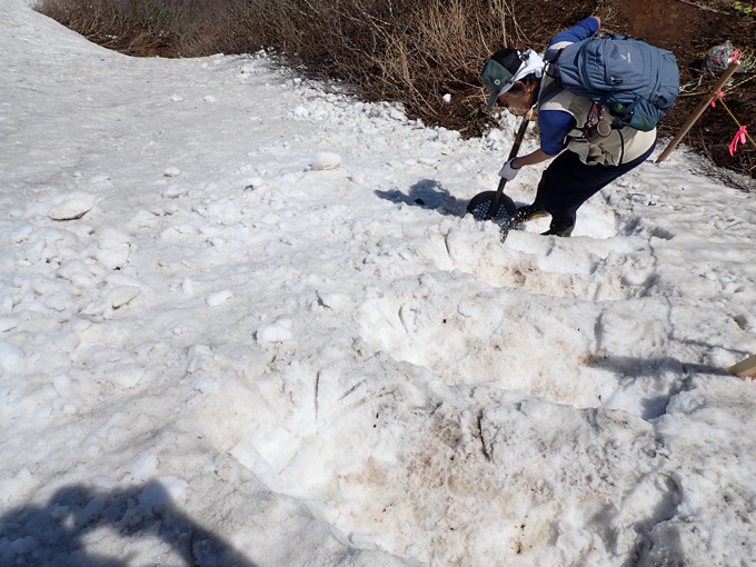 階段を作っています。