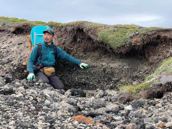 岡崎 哲三 代表