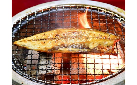 塩のみでしっかり干しあげたサバはこんがり焼いて
ご飯のおかずに。相性抜群です。