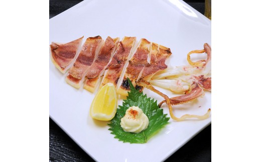 真イカ一夜干しは炙るだけでなく
アレンジも様々。フライにししたり楽しめます。