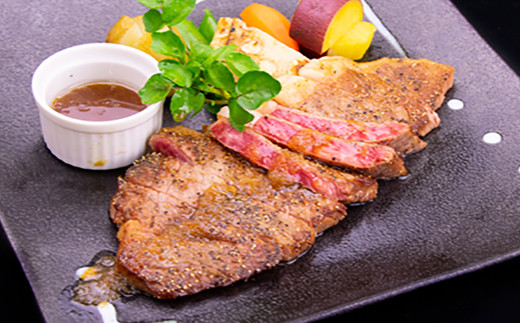 ほんのり甘くてジューシー。
お好みでスパイスやソースをつけてお召し上がりください。
誕生日や記念日に。ちょっと贅沢食卓に。