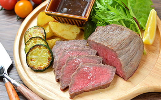 柔らかできめ細かな肉質、一口食べるとお肉の美味しさが
口いっぱいに広がります。記念日やお祝いの食卓に♪