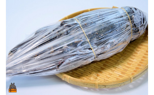 とっても大きいですので、冷凍庫のスペースの確保や、調理方法をご検討ください。