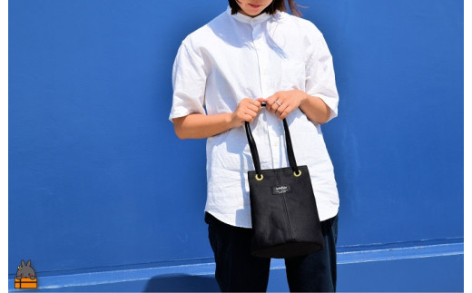 手もちでもトートでも！休日やプライベートはショルダースタイルでアグレッシブに！