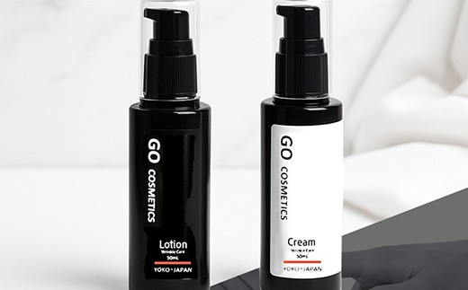 男性も美しく、をテーマに若く生き生きと
輝いてほしい思いをこめたリンクルクリームです。