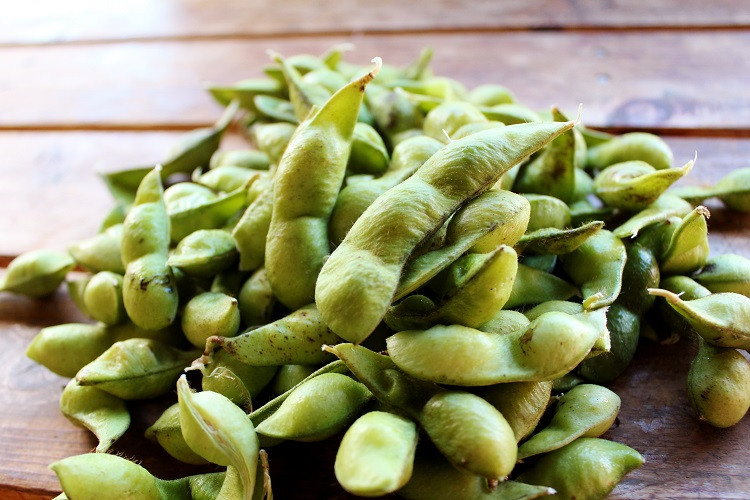 京丹波の特産・丹波黒枝豆。