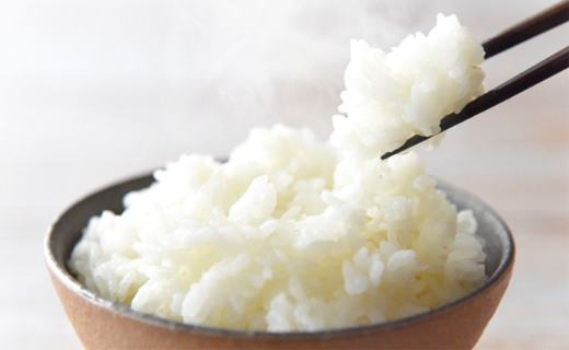 炊き立ての新米をお楽しみください！