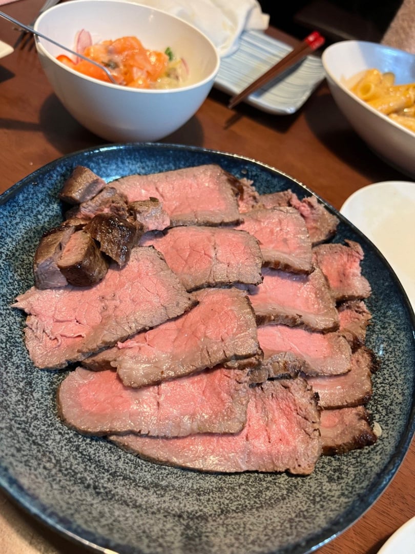 A29365 まさに肉のエアーズロック〃おおいた和牛１ポンド極厚ステーキ・通 - 大分県国東市｜ふるさとチョイス - ふるさと納税サイト