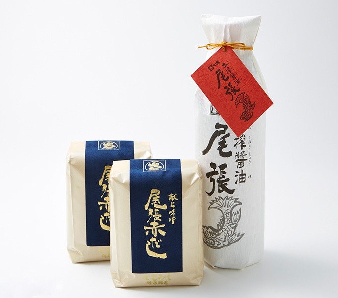 七宝みそ しょうゆ 詰め合わせ セット 尾張醤油 1L×1本 尾張赤だし 1kg×2個 味噌 みそ 豆味噌 赤だし 赤味噌 赤みそ 醤油 しょうゆ たまり 溜 調味料 調味料ギフト 木桶 熟成 まろやか 人気 家庭 ギフト 贈答用 贈り物 送料無料 佐藤醸造 愛知県 あま市