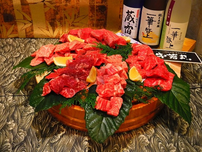 【奇数月お届け】 厳選 『グルメ＆地酒』若狭牛定期便 [W-1701]