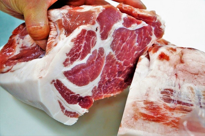 【大人気返礼品】しまんと米豚の厚切りロースセット （150g×6枚）Qjs-04 米豚 ぶた肉 豚肉 国産豚肉 国産ぶた肉 豚ロース 冷凍豚