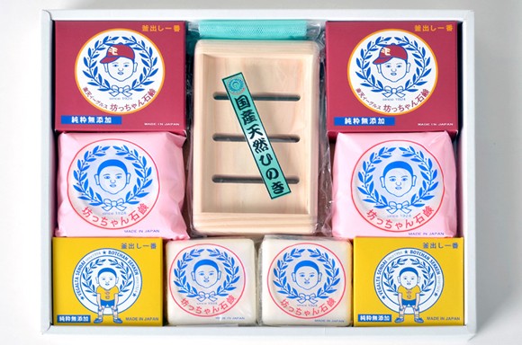 地元スポーツチームとのコラボパッケージ!坊ちゃん石鹸セット