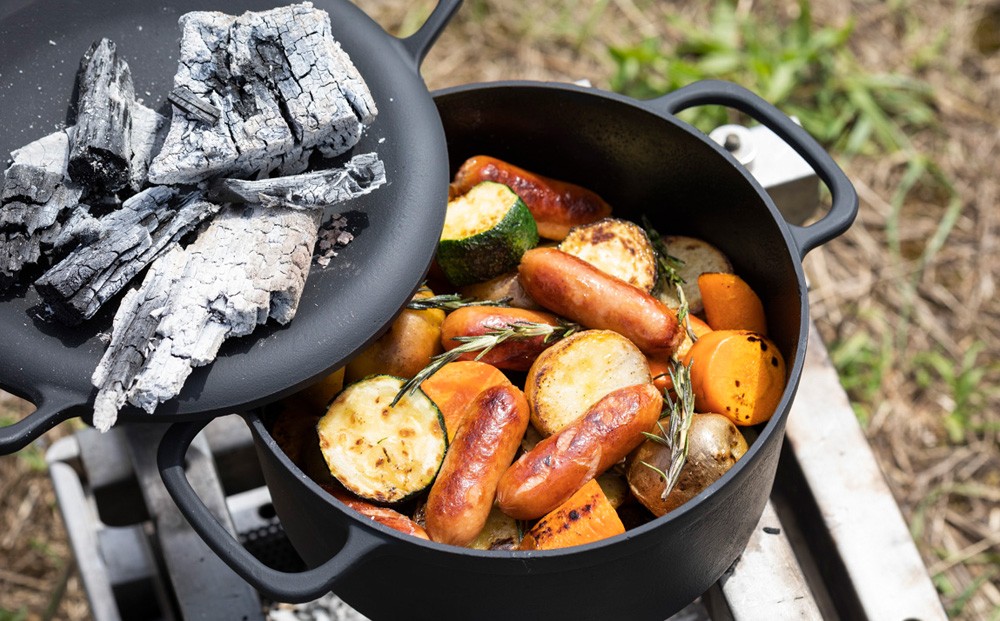 IH対応 鍋 フライパン ダクタイルポット + 鉄たまご ×4個 セット 鉄器  錆びにくい アウトドア キャンプ 直火 超軽量 万能サイズ 蓋つき 鉄鍋 岩手県 北上市  Q0200