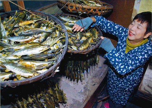 鮎の茶屋特製 焼鮎干し12匹