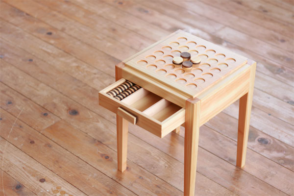 対馬ヒノキ オセロ椅子 《対馬市》【家具製作所kiiro】チェア 椅子 イス 木製 家具 [WAL017]