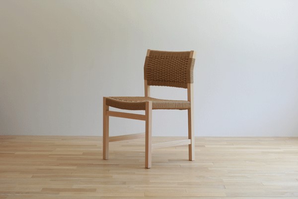 対馬ヒノキ ダイニングチェア ( ベージュ )《対馬市》【家具製作所kiiro】  チェア 椅子 家具 ヒノキ いす イス リビング ダイニング インテリア [WAL016]