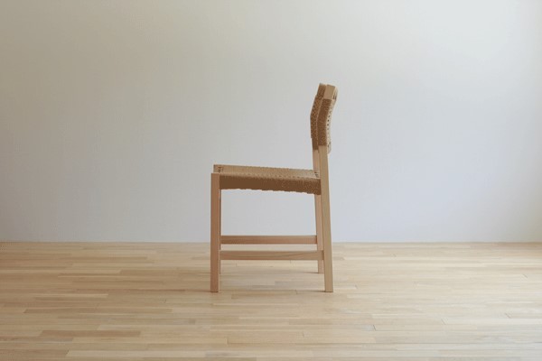 対馬ヒノキ ダイニングチェア ( ベージュ )《対馬市》【家具製作所kiiro】  チェア 椅子 家具 ヒノキ いす イス リビング ダイニング インテリア [WAL016]