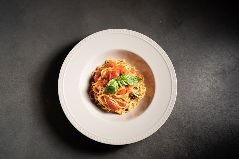 フレッシュトマトソースの自家製手打ちパスタとオードブルセット (冷蔵)｜ダールフルット イタリアン イタリア料理 [0676]