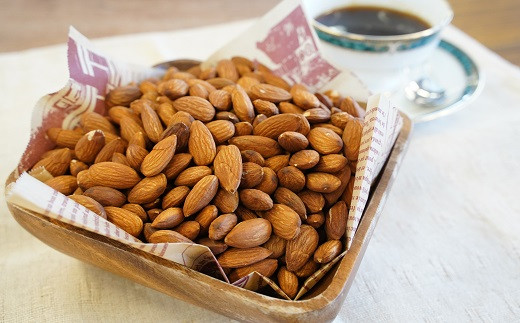 個包装タイプ【直火式】無塩で素焼きのアーモンド 1kg(25g×40袋) 無添加 アメリカ産 個包装 無塩 ナッツ 小袋 ロカボ SUCRENUTS 直火焙煎 おつまみ おやつ 大満足 美容 健康 栄養豊富 人気 高リピート H059-116