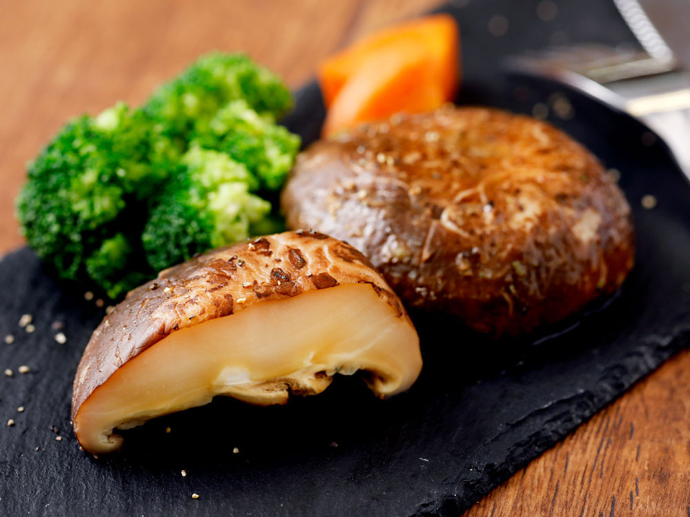 015-320x1 豊後大野市産 進物 どんこ 200g 干ししいたけ 椎茸 うまみだけ