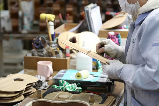 R4-13 ゼファー ウクレレ ソプラノGL-1S| 国産 楽器 音楽 弦楽器 演奏 ウクレレ ベース おすすめ 初心者 入門 上級者 マホガニー チューニング ソプラノ アルト