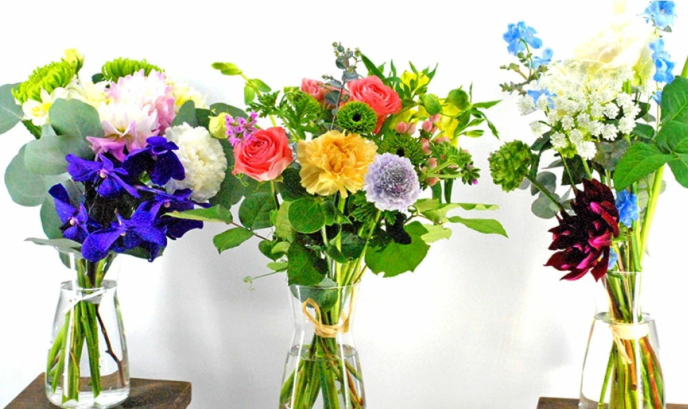 【6回定期便】”松竹梅の梅セット”届いたら、いつもの花瓶に入れるだけ！簡単管理の おしゃれ ブーケ ♪初回 花瓶 付き、毎回延命剤付き！！ 花 生花 花束