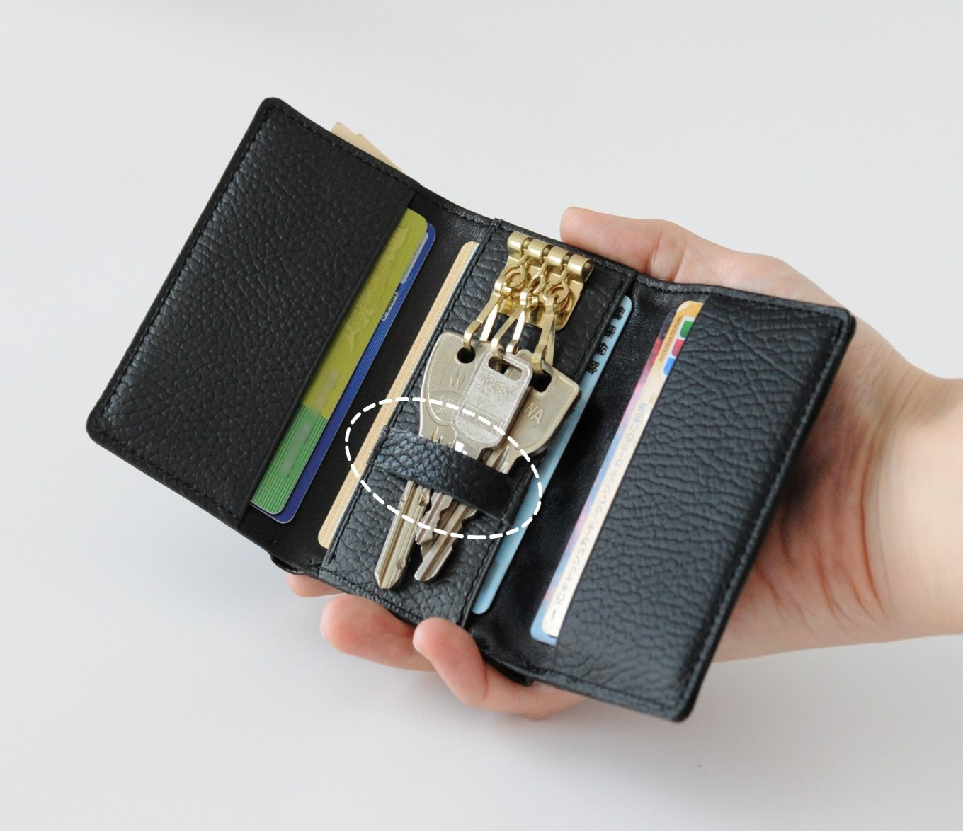 DV021【YOSHINA】コンパクト三つ折り財布(ベージュ)