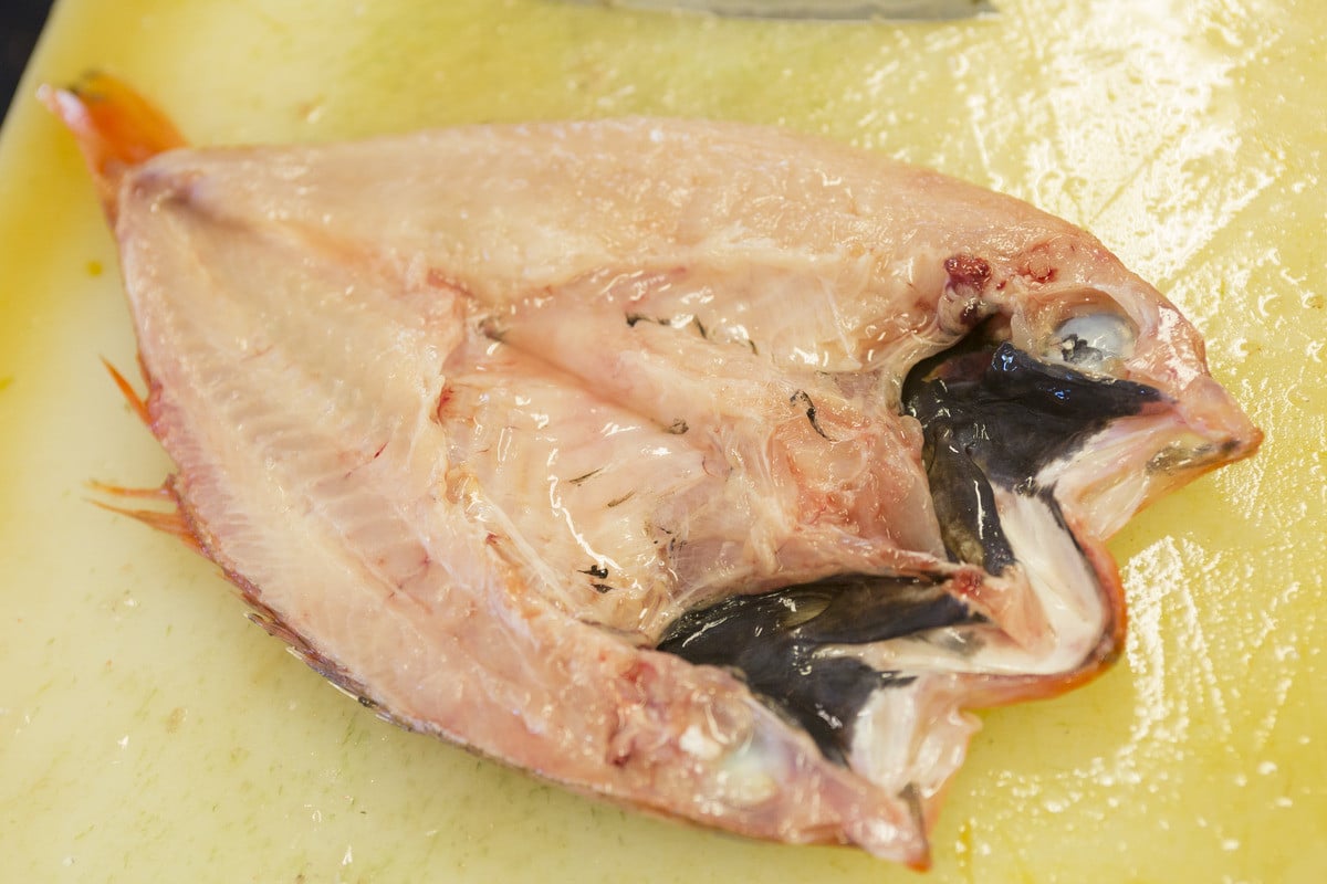 【年内配送】大秀商店 のどぐろ（中）5尾入り 魚 干物 干もの のどぐろ ギフト 贈答 個包装 小分け セット 冷凍 アカムツ 【038_1959】