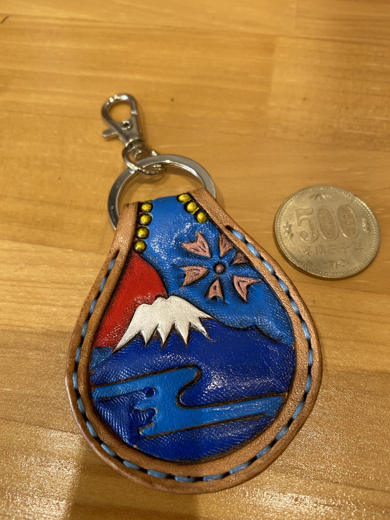 a10-834　静岡側からの 富士山 キーリング 磁石入り