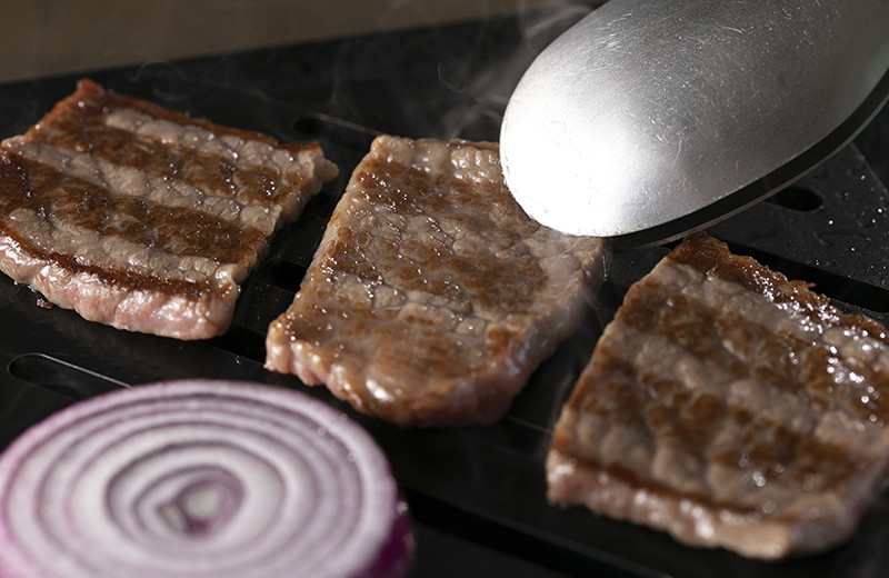 <飛騨牛 メス牛> 最高A5等級 赤身モモ・カタ 焼肉用 500g