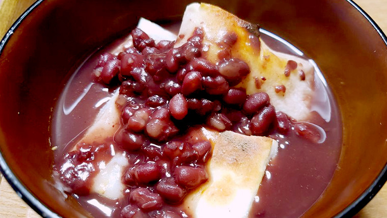 【2025年12月25日～年内にお届け】和菓子職人の手作り 切り餅 32切れ（8切れ×4袋） 茨城県産 ヒメノモチ モチ もち 餅 切もち 手作り 職人 [AA007sa]