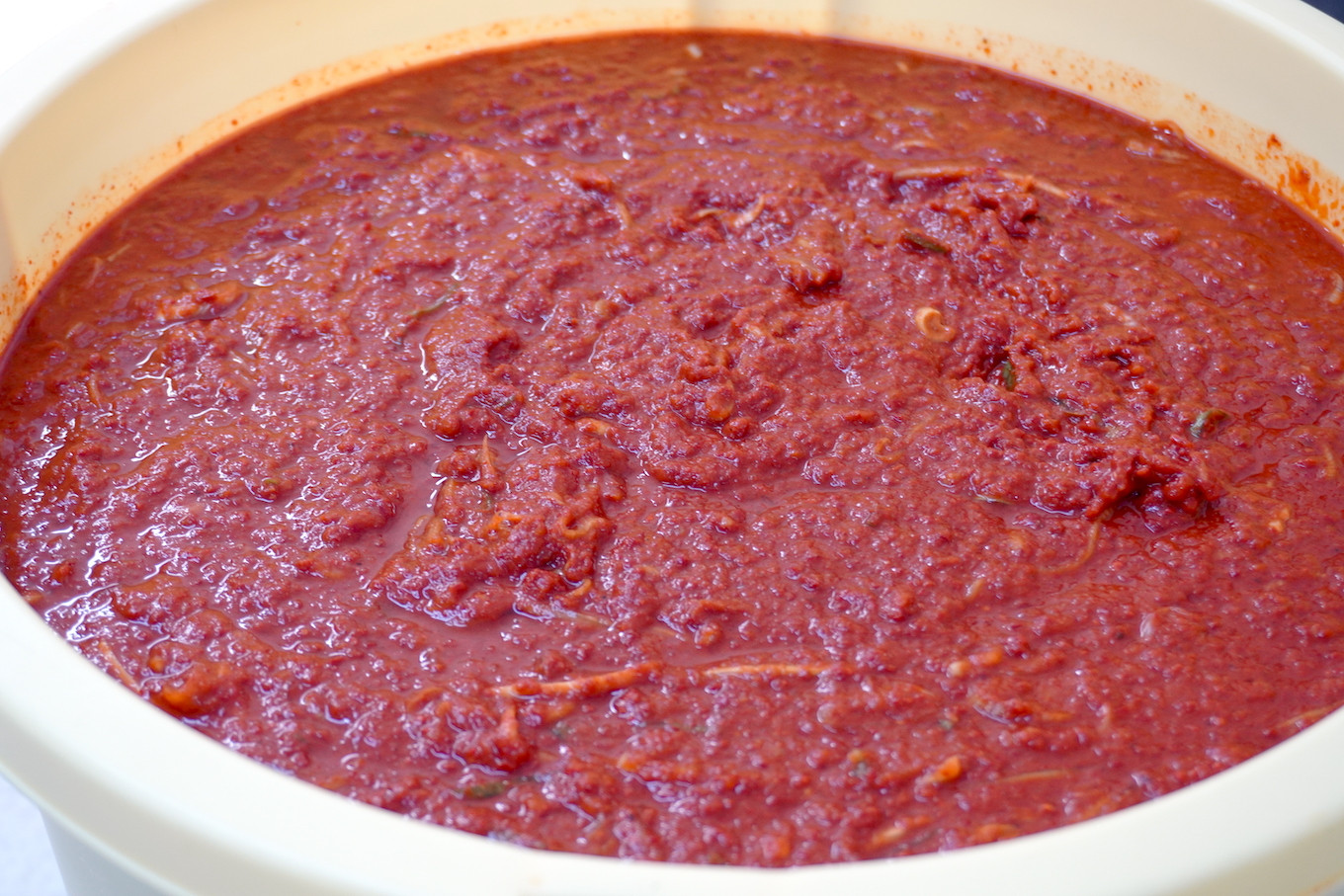 野菜と海鮮のMixキムチ7個セット (白菜・きゅうり・大根・にんにく・チャンジャ・タコ・サキイカ)【1053017】