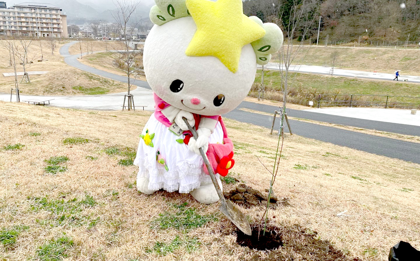 【思いやり型返礼品】AidTAKATA(みんなのゆめちゃんハウス)が植樹した桜の1年間維持管理費