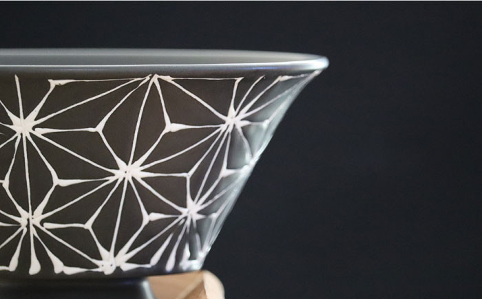 【波佐見焼】ホワイトライン麻 どんぶり マットブラック 食器 皿 【翔芳窯】 [FE100]