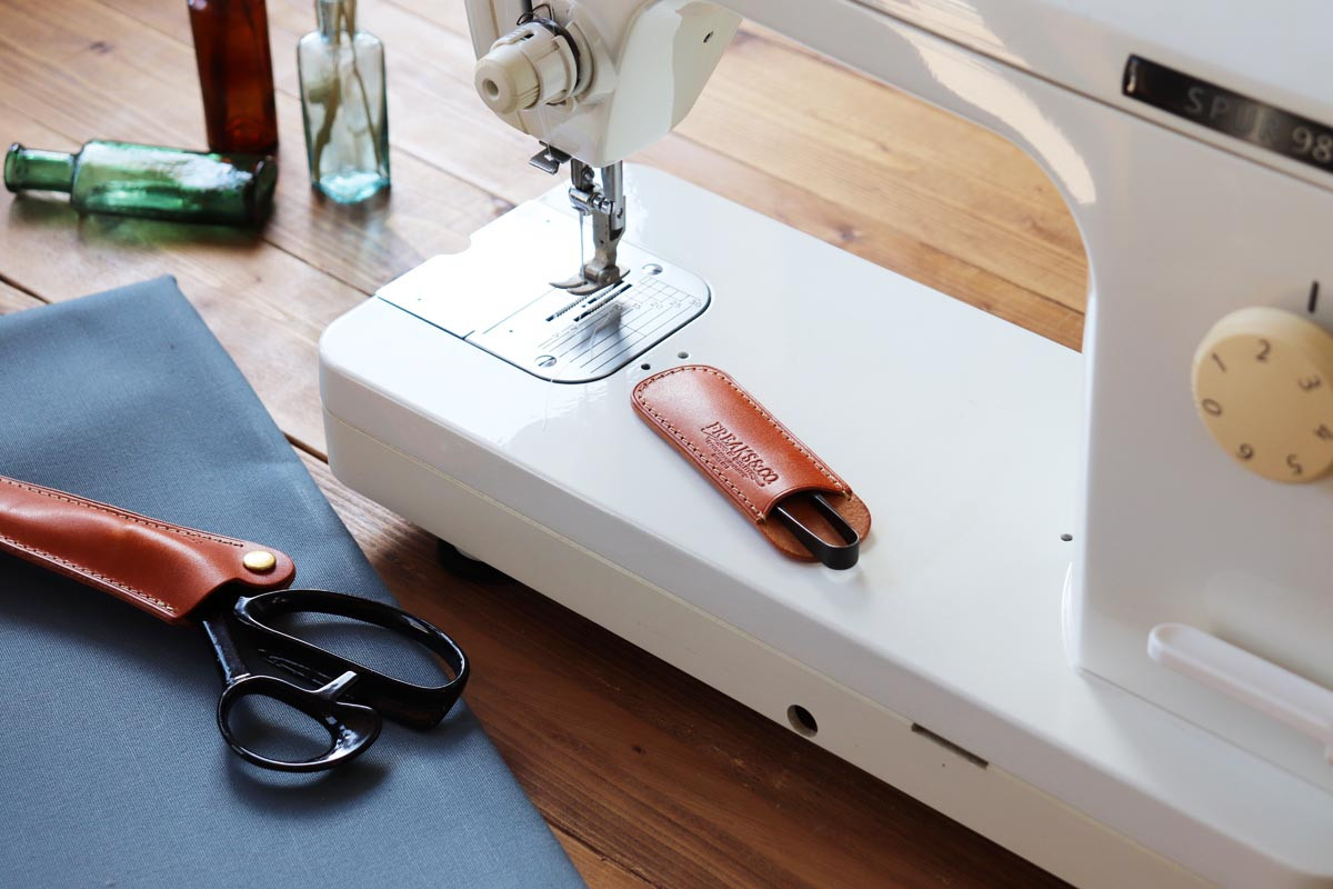 裁ちばさみケース・糸切りバサミケース 2点セット 栃木レザー ネイビー ふるさと納税 本革 裁ちばさみケース 糸切ばさみケース  革製品 レザー製品 レザー セット 京都府 長岡京市 