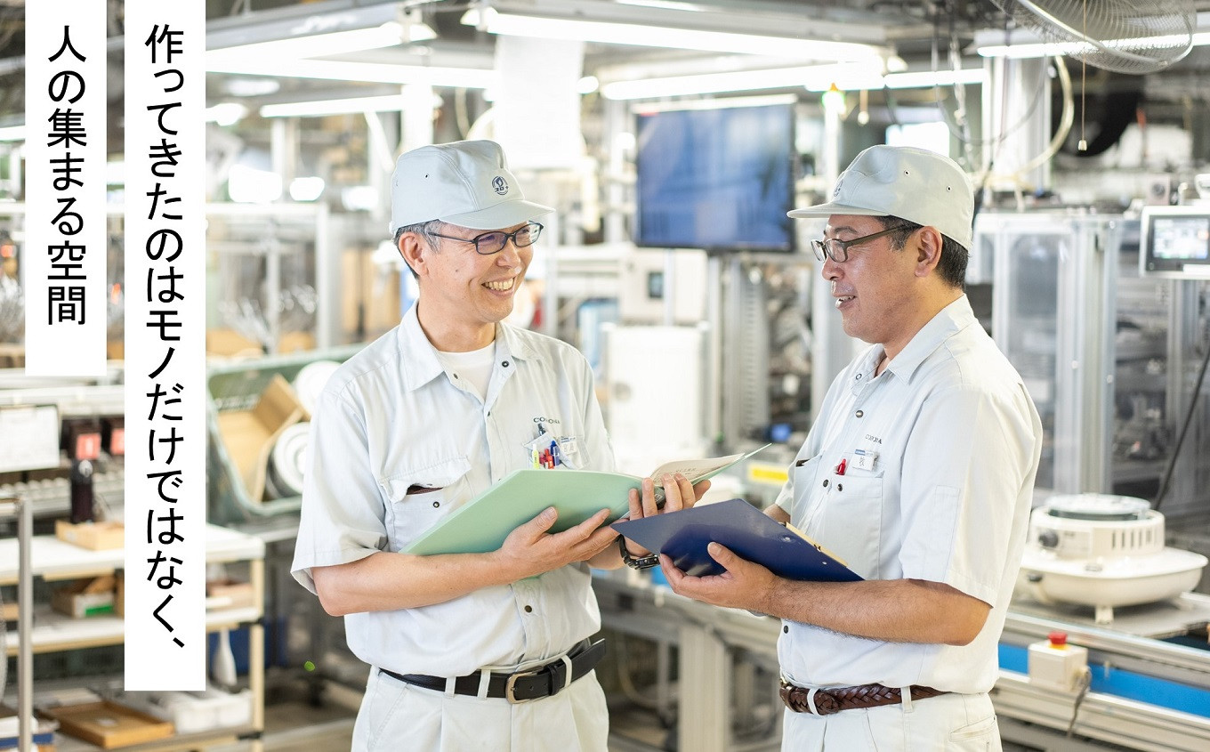 【期間・数量限定】キャプテンスタッグ×コロナ 石油ストーブ 型式SZ-32CS（ダークグリーン）[Y0282]