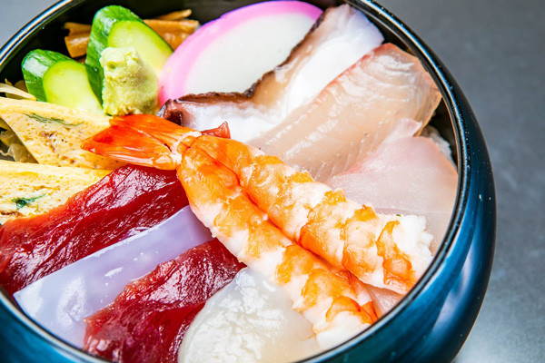『寿司和食おかめ』お食事券(5,000円分) 食事券 飲食券 山梨県 山梨 やまなし 富士川町 海鮮 和食 寿司 食事チケット チケット 飲食 観光 帰省 旅行