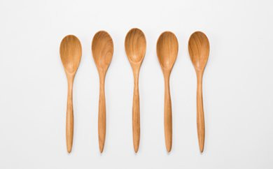 北海道産 天然木の手づくり カレースプーン ５本セット（さくらの木）《厚真町》【木工房TANAKA】 カレー スプーン 木製 天然木 カトラリー 日用品 雑貨 食器 北海道 [AXAU010] 20000 20000円