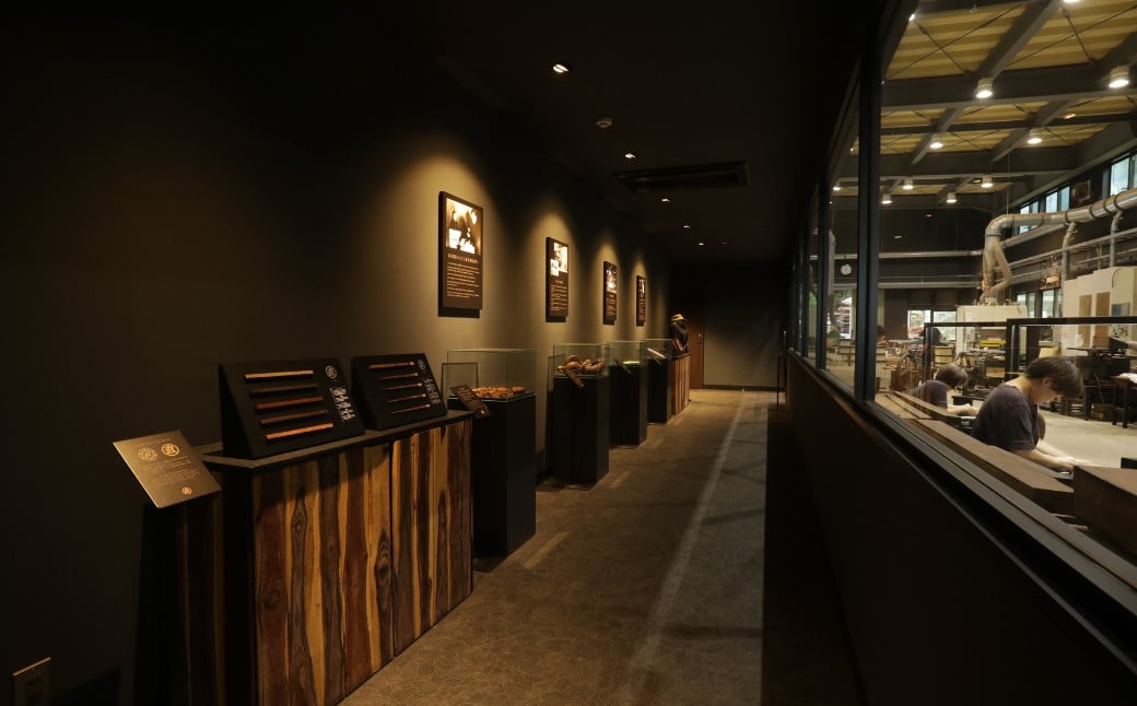 メゾン スプーンL 黒檀 木製スプーン 贈答用 燕三条 ものづくり [マルナオ] 【012S030】