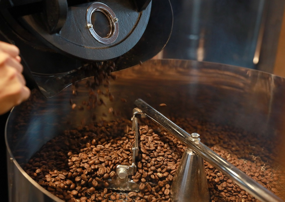 【定期便:6ヶ月】上級三銘柄 スペシャルティコーヒー 200g x 3袋×6ヶ月(粉)