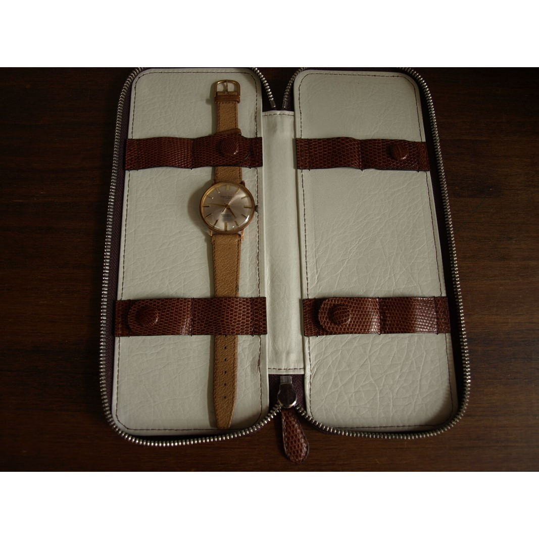 腕時計ケース 腕時計 ケース 入れ物 収納 時計 かっこいい 旅行 出張 チャック 上質 高級 こだわり 革 リザード革 牛革 コレクション コレクションケース 収集 東京 新宿 0040-001-S05