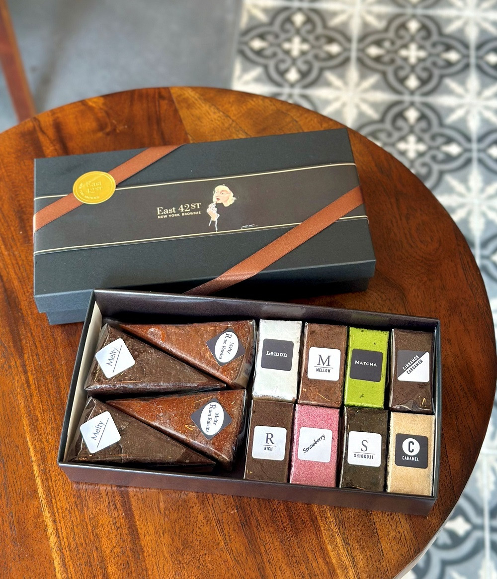 【East42st NEW YORK BROWNIE】ブラウニー8個と生ブラウニー4個詰め合わせBOX［ 京都 スイーツ  焼菓子 チョコレート おいしい 人気 おすすめ お取り寄せ お菓子 洋菓子 ］ 