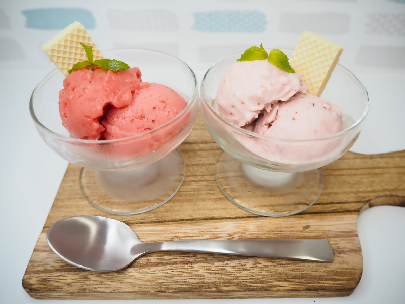 入間市産3種の完熟いちごの「プレミアムいちごアイス」(いちごソルベ3個・いちごみるくジェラート3個)【1442562】