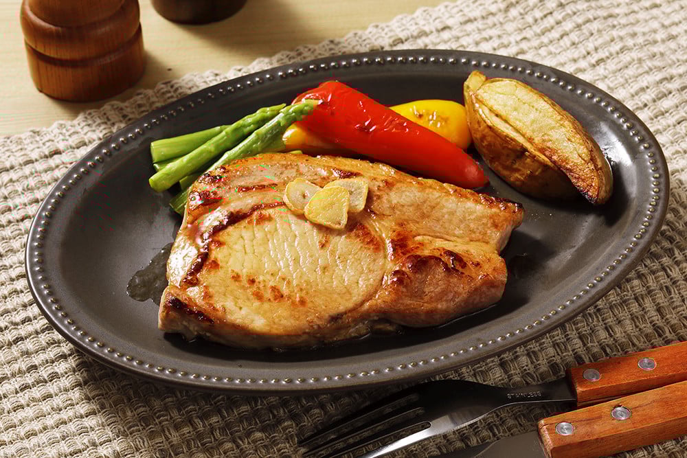 【大人気返礼品】しまんと米豚の厚切りロースセット （150g×6枚）Qjs-04 米豚 ぶた肉 豚肉 国産豚肉 国産ぶた肉 豚ロース 冷凍豚