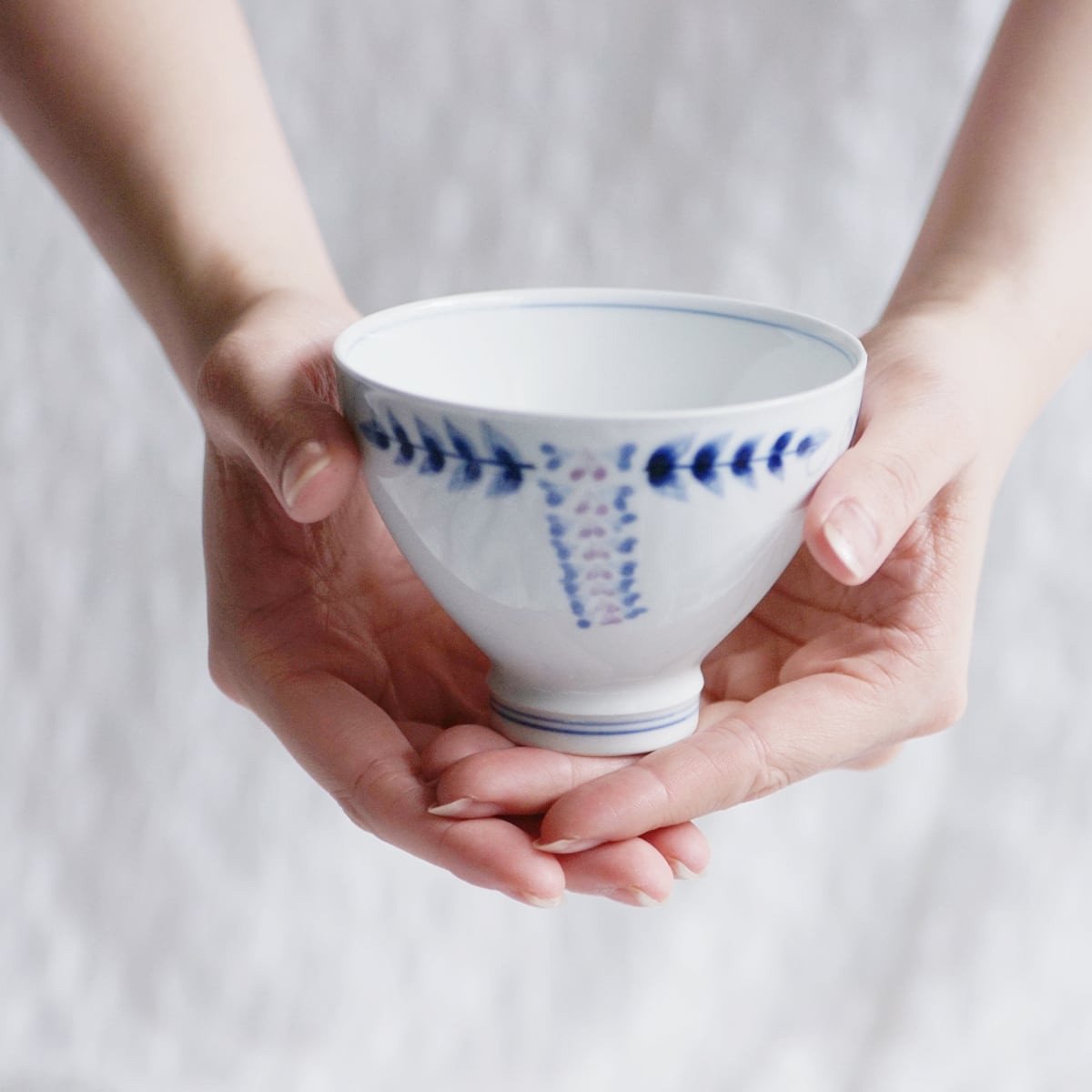 有田焼~つよい器~お茶わん大小2個セット 【匠 Takumi 】茶碗 飯碗 ペア 2個 贈り物 ギフト A11-94