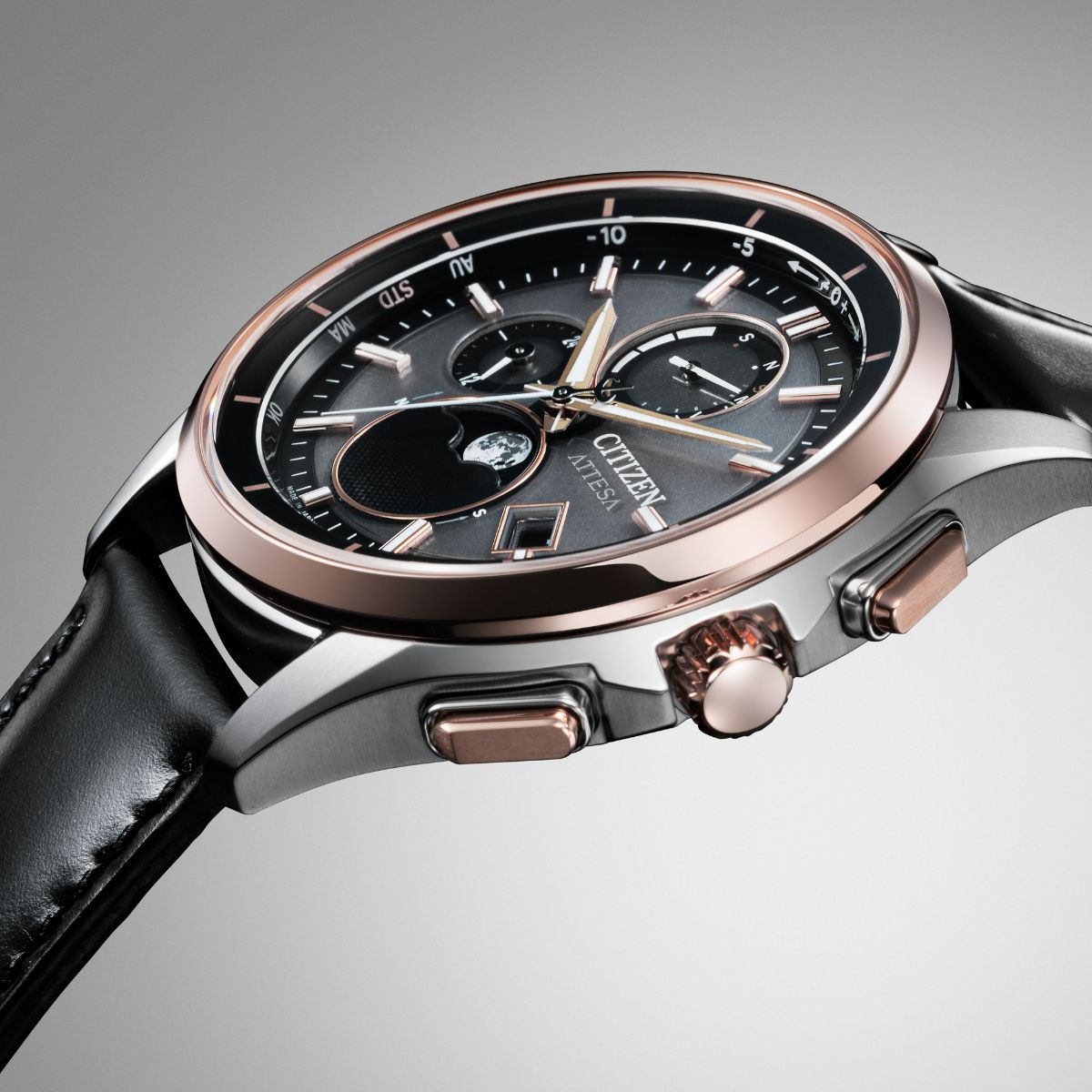 シチズン CITIZEN ATTESA BY1004-17X | シチズン citizen アテッサ 腕時計 時計 正規品 メンズ ビジネス スーツ カジュアル フォーマル 贈答 贈答用 ギフト プレゼント 父の日 国内製造 国産 電波 ソーラー エコドライブ サファイアガラス チタニウム スーパーチタニウム 10気圧防水 防水 ビジネス スーツ カジュアル レザー カーフレザー 埼玉県 所沢市