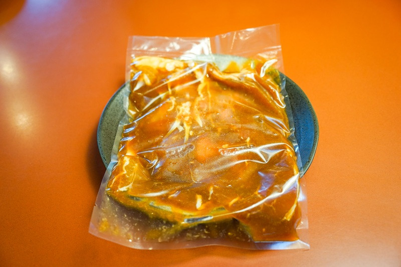 ハンバーグ ポークチャップ ジンギスカン 3種類食べ比べセット(各1パック)  | 美瑛 美瑛町 北海道 北海道美瑛 北海道美瑛町 豚 豚肉 ポーク 冷凍 冷凍食品  [014-90]