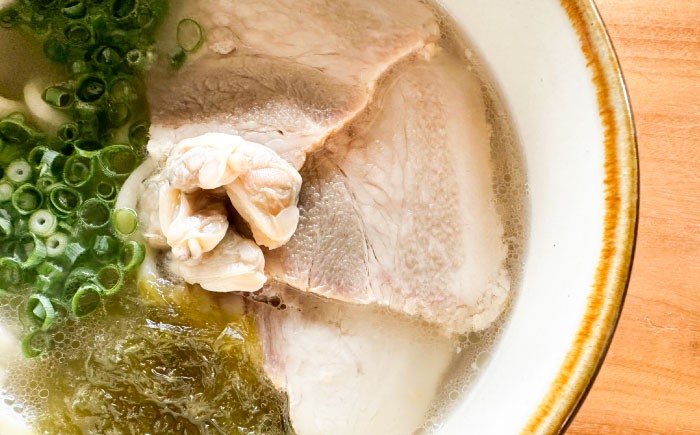 【有名音楽家プロデュース】みやんちのおきなわそば (2人前) 沖縄そば おきなわそば ご当地グルメ お土産 ギフト おすすめ 年内発送 沖縄市 / みやんち STUDIO&COFFEE 沖縄 セット 麺 そば ソバ 食 肉 塩豚 豚肉 あおさ アーサ 郷土料理 お土産 スープ つゆ付き 沖縄料理 沖縄グルメ 琉球 お取り寄せ [BCCX001] ▼ 年末年始 年末 年越し 年越しそば お正月