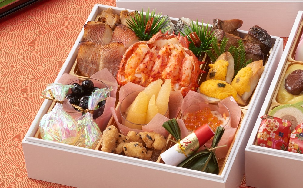 京都 和洋折衷 おせち 与段重(67品目、4~6人前)冷凍【先行予約/数量限定】12月29日か30日配送(日時指定不可)〈本物の抹茶・ほうじ茶チョコ入り、おせち、おせち料理、冷凍おせち、家族向けおせち、子どもおせち、ふるさと納税限定おせち 4段重 四段重 4人前 5人前 6人前〉 S6802