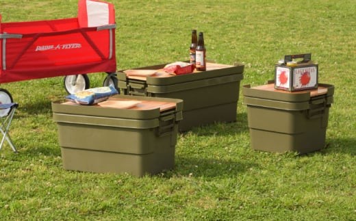 【Lサイズ／グリーン】アウトドア 収納ケース DIY風テーブルトップセット / キャンプ ボックス 収納 ケース アウトドア 収納ボックス バーベキュー 道具箱 レジャー 釣り ギア 格納 頑丈 大容量 キャンプ用品 屋外 活動 便利 クーラーボックス 持ち運び 収納 コンテナ インテリア / 恵那市 / 東谷株式会社 明智流通センター [AUAD041]